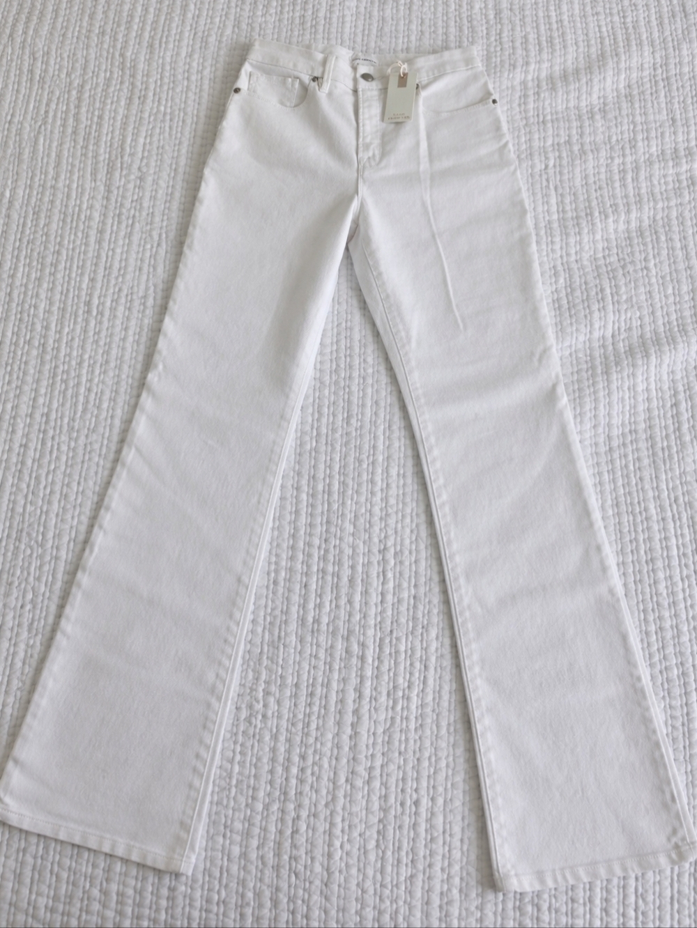 Good American Good Classic Slim Bootcut Jeans White NWT Size 8/29 High Rise Flar - Picture 4 of 12